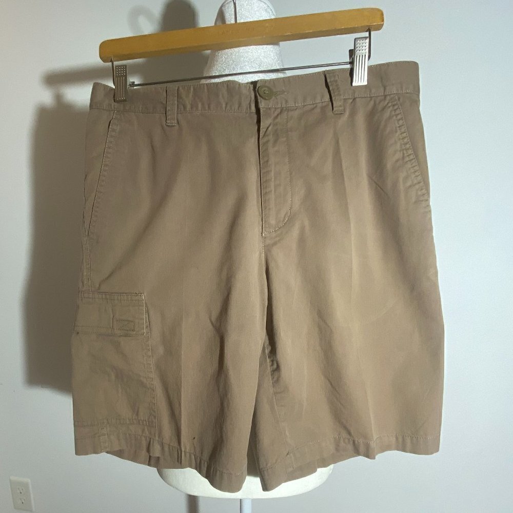 Men's Columbia Shorts - Size 34W/10L
